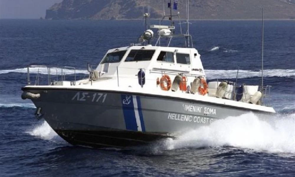 Το λιμενικό εξάρθρωσε σπείρα που διακινούσε μετανάστες στα Δωδεκάνησα